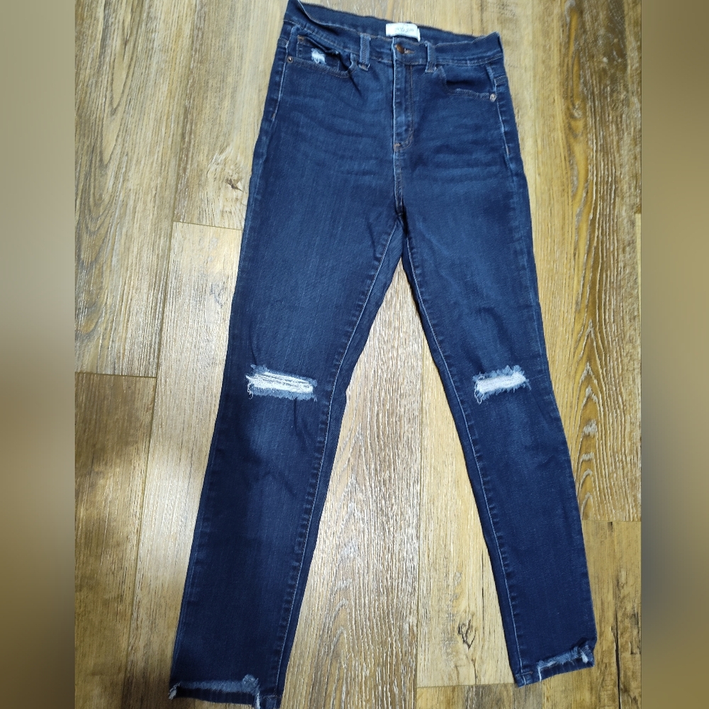 CJLA Distressed Skinny Jeans